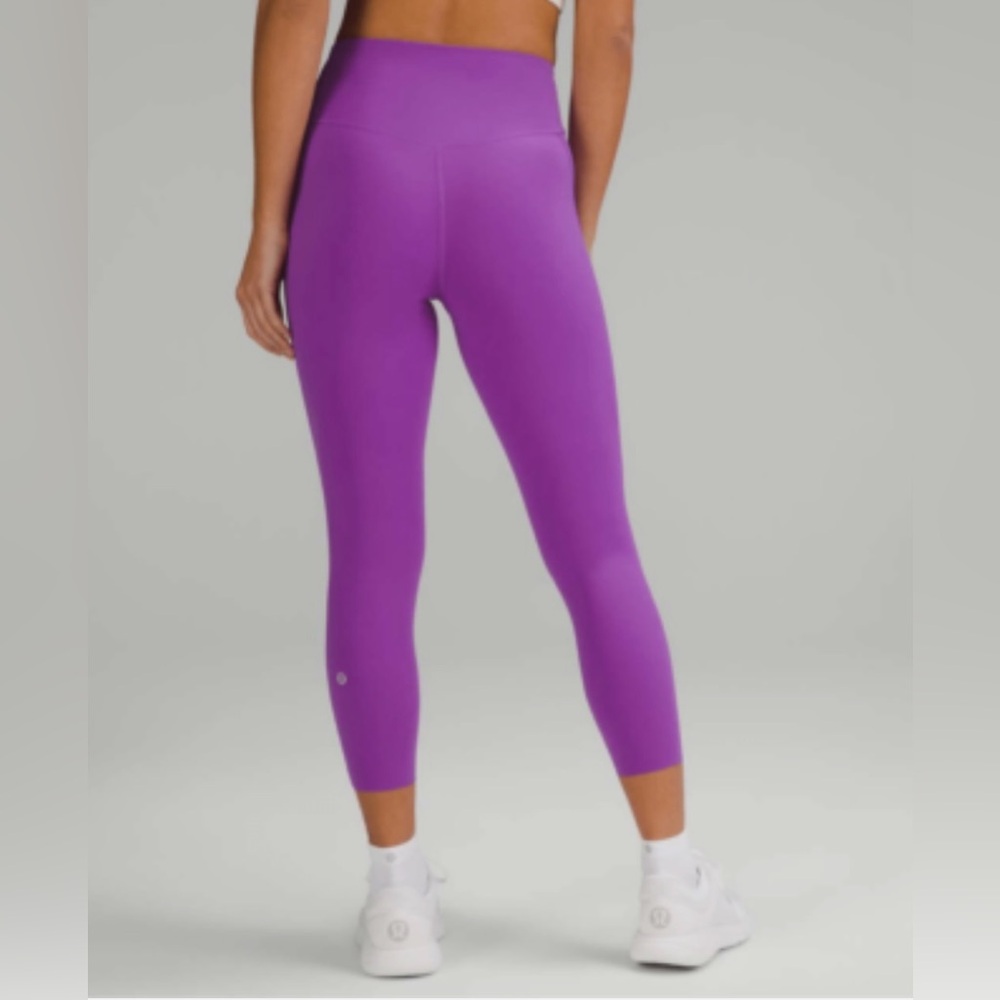 Lululemon Align Crop High Waisted yoga pants leggings magenta purple pink size 6